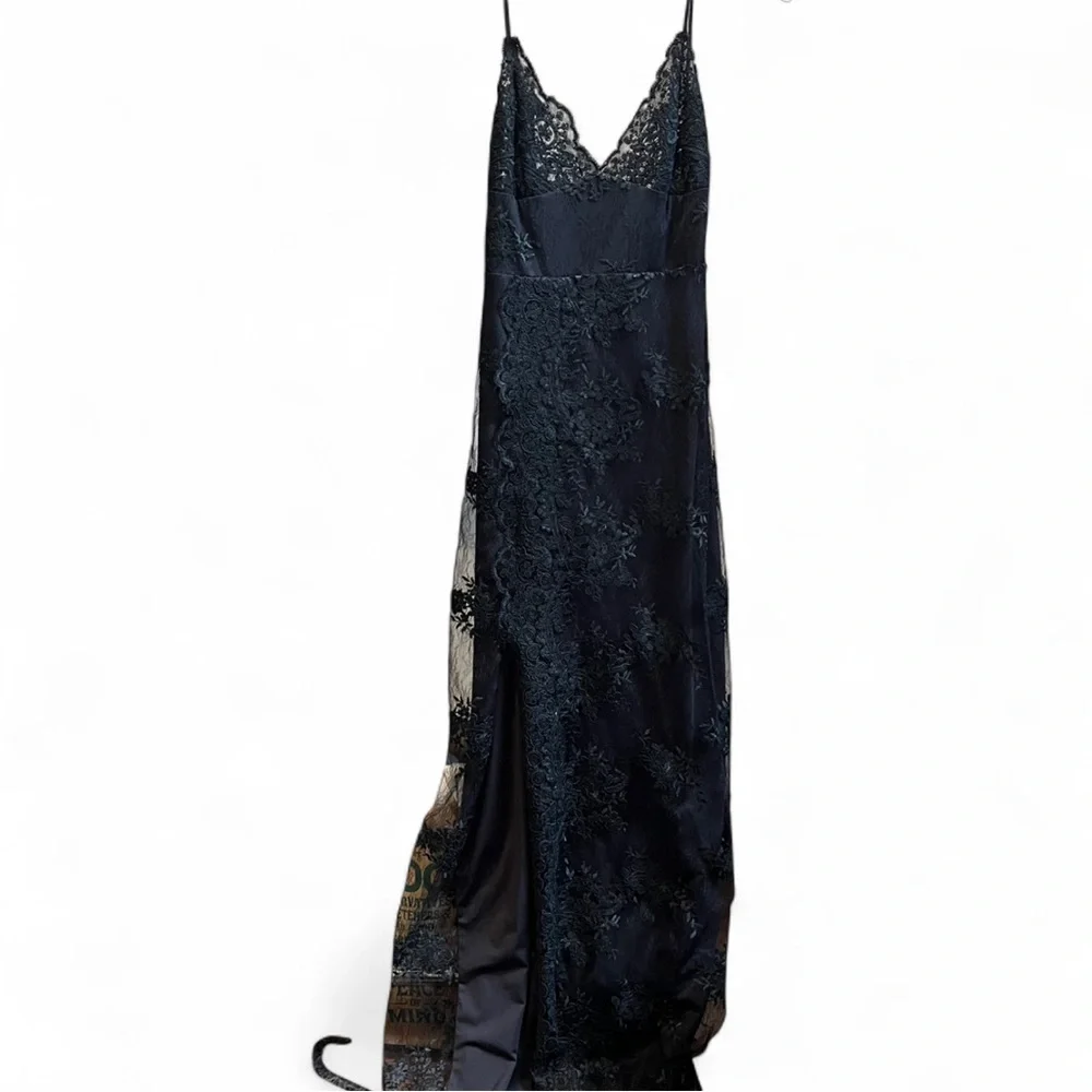 Gemeli Power Motel Jay Dress in Black - Picture 8 of 8